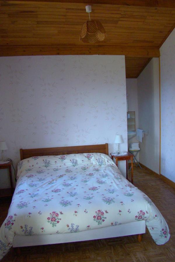 Chambres D'Hotes Les Graves Saint-Pierre-Lafeuille Екстер'єр фото